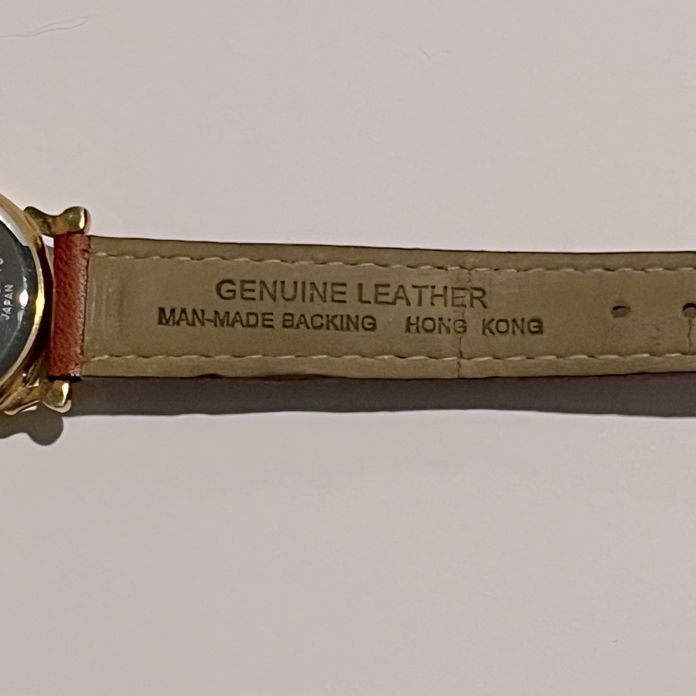 Vintage Winnie the Pooh & Friends Disney Parks Watch with Brown Leather Strap - Picture 5 of 13